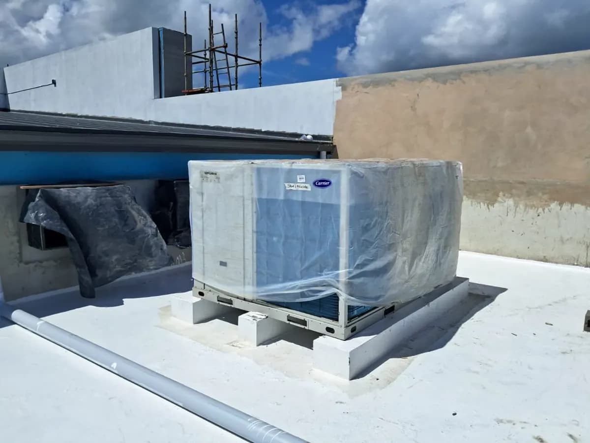 Commercial AC outdoor equipment installation