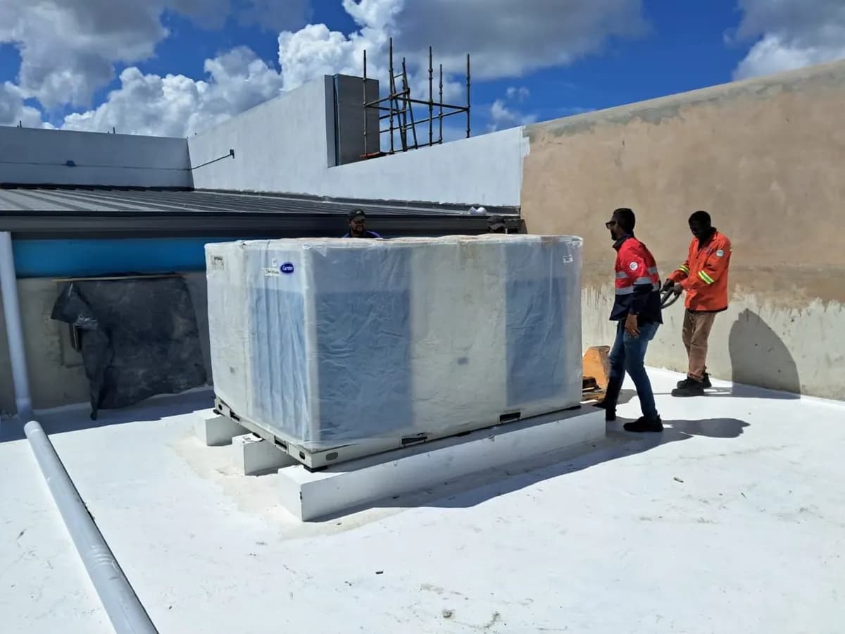 Commercial AC service and equipment detail